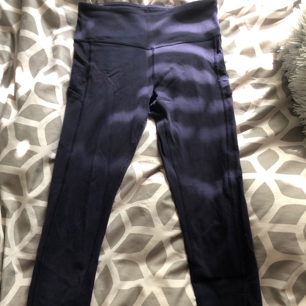 Lulu purple leggings